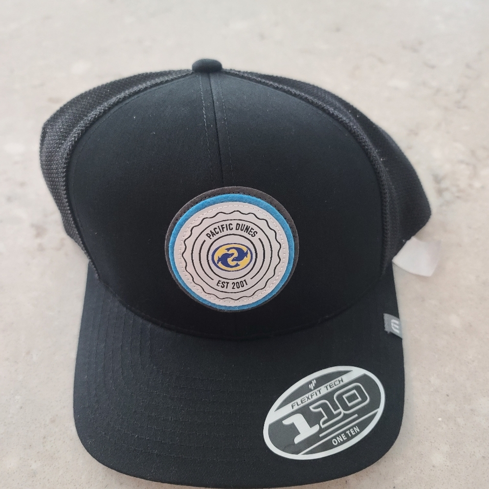 Travis Mathew Country Club Snapback Flexfit